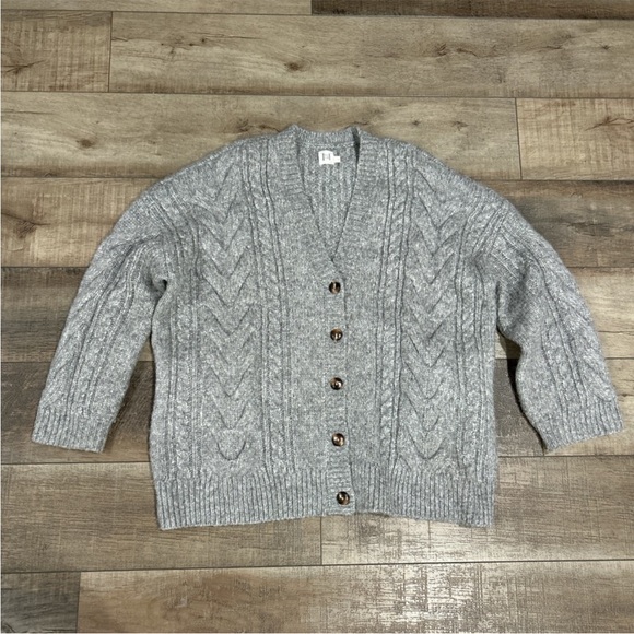 Revolve: Helsa ‘Serena’ Cable Knit Sweater Cardigan, Size: S - Picture 2 of 9